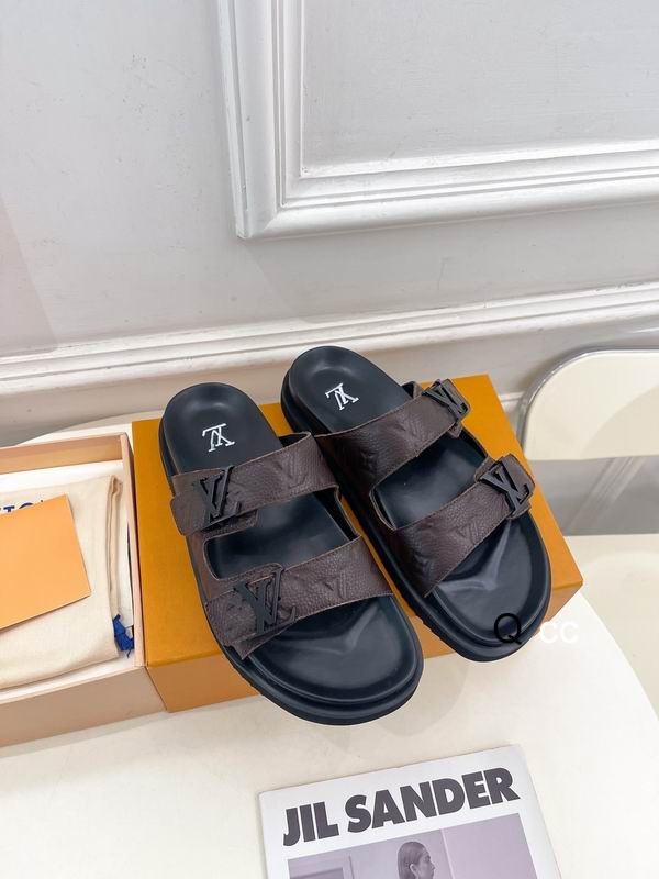 LV Men's Slippers 149